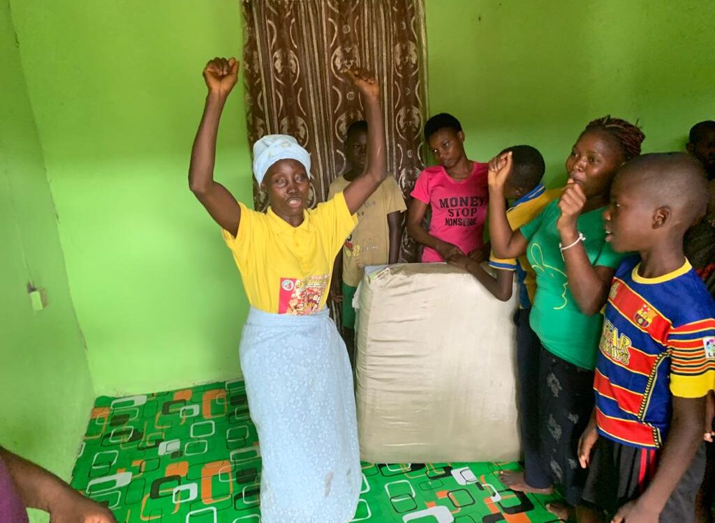 ERNEST BEBENIMIBO FOUNDATION fulfills her promise to Mama Helen EGOKINIOVO