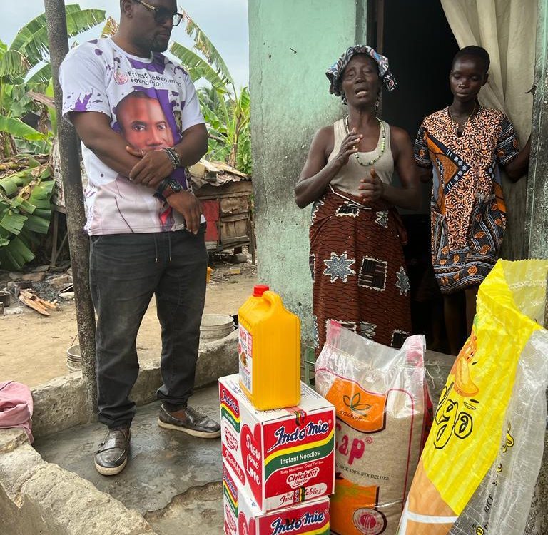 ERNEST BEBENINIBO FOUNDATION CELEBRATE 3rd YEAR ANNIVERSARY WITH PRAISE WORSHIP SESSION, VISIT TO EBF BENEFICIARY AND TO ST ANNES ORPHANAGE OKORDUDU JUNCTION ENRHEH ROAD